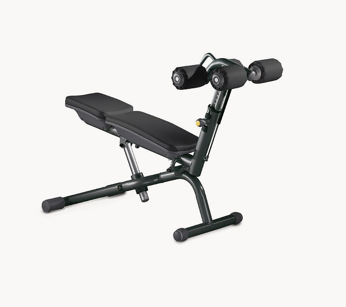 Crunch Bench von TechnoGym